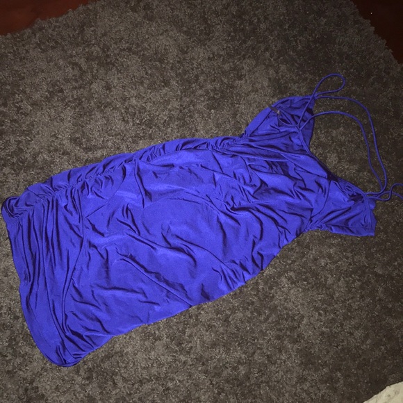 Dress - Picture 2 of 2